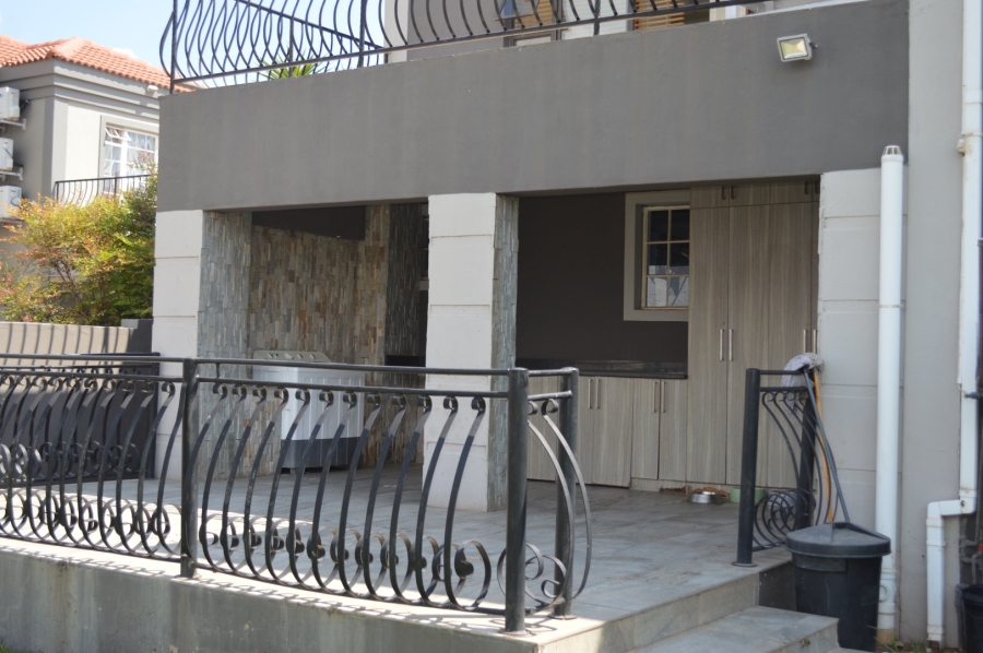 5 Bedroom Property for Sale in Doringkruin North West